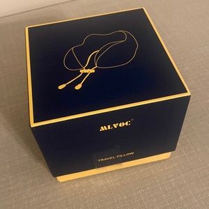 Mlvoc travel pillow - unopened